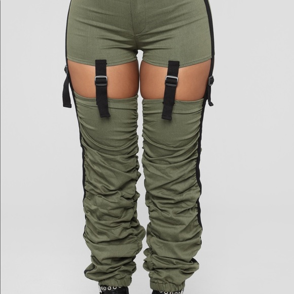 Cute pants - Picture 2 of 6